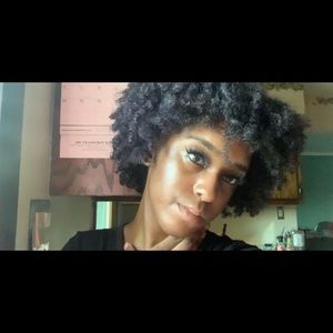 Meet your Posher, Kassidy